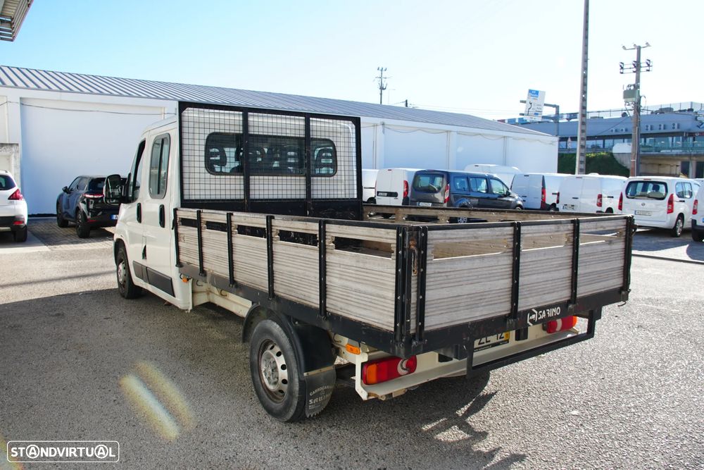 Peugeot Boxer 7Lugares 2.2BlueHDI 165cv - 5