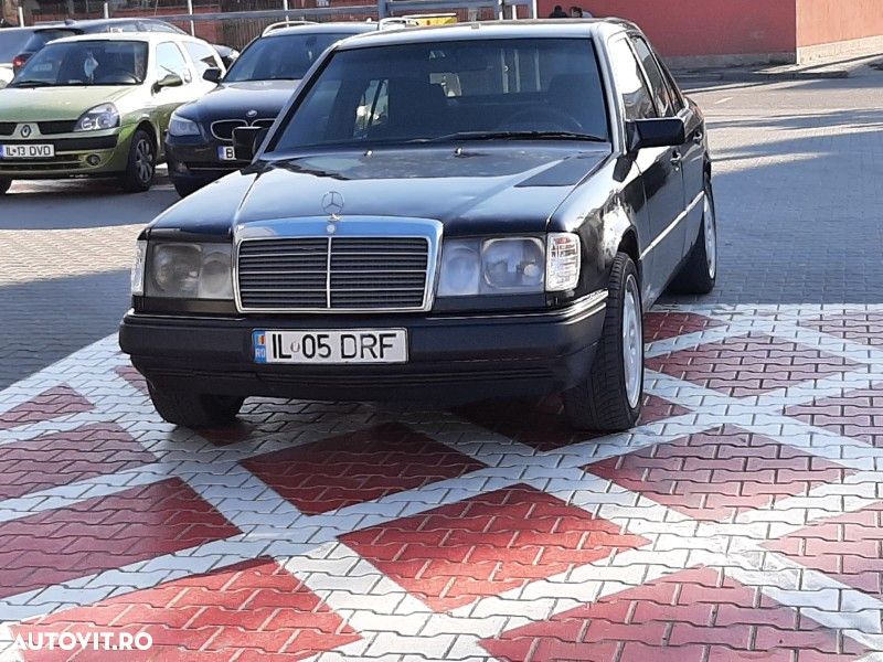 Mercedes-Benz W124 - 1