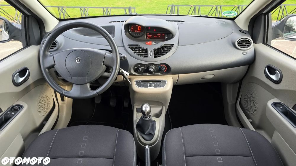 Renault Twingo - 11