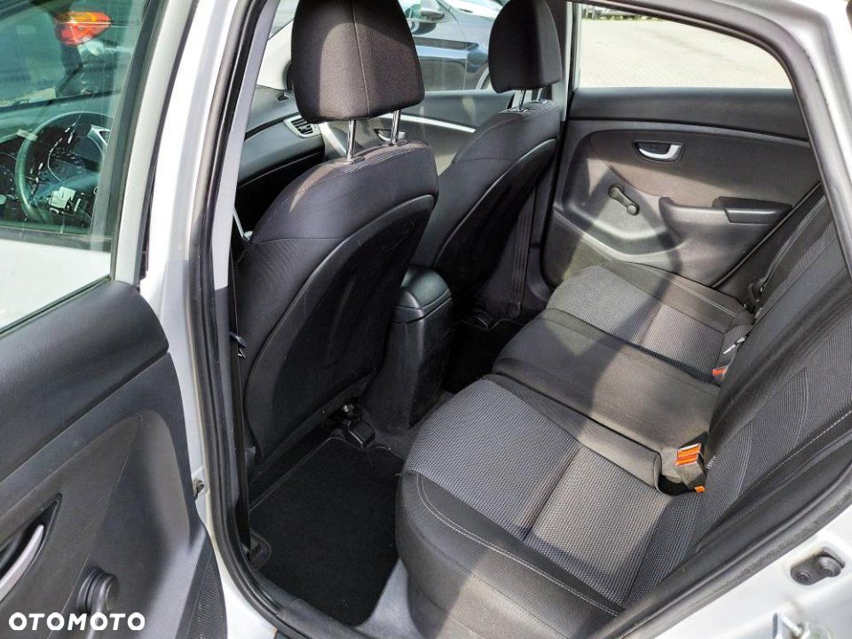 Hyundai i30 - 11
