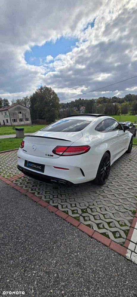 Mercedes-Benz Klasa C AMG 63 S Coupe AMG Speedshift MCT 9G - 16