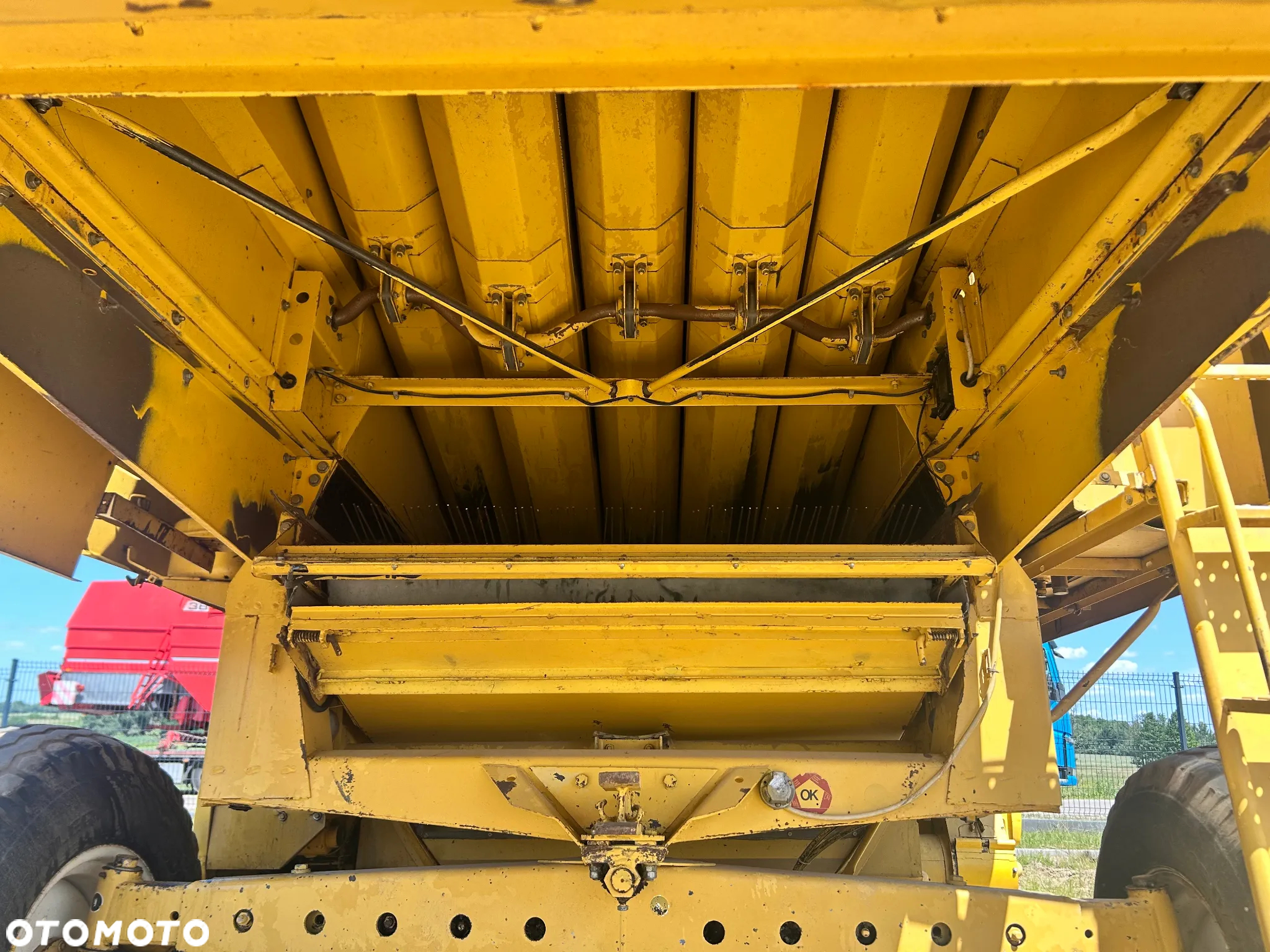 New Holland TX34 - 10