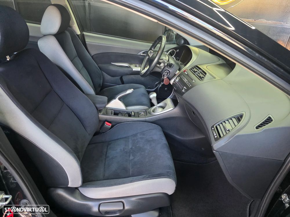 Honda Civic 1.4 Sport - 35