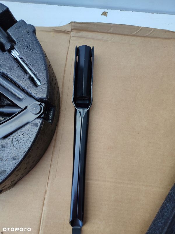 Lewarek ucho klucz zestaw OPEL ASTRA IV J 13502145 - 1