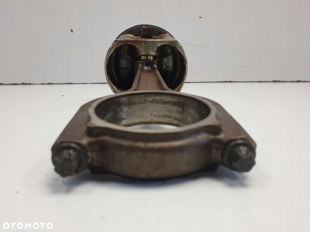 BMW E90 E87 316i 116i 1.6 i TŁOK KORBOWÓD N45B16 - 11