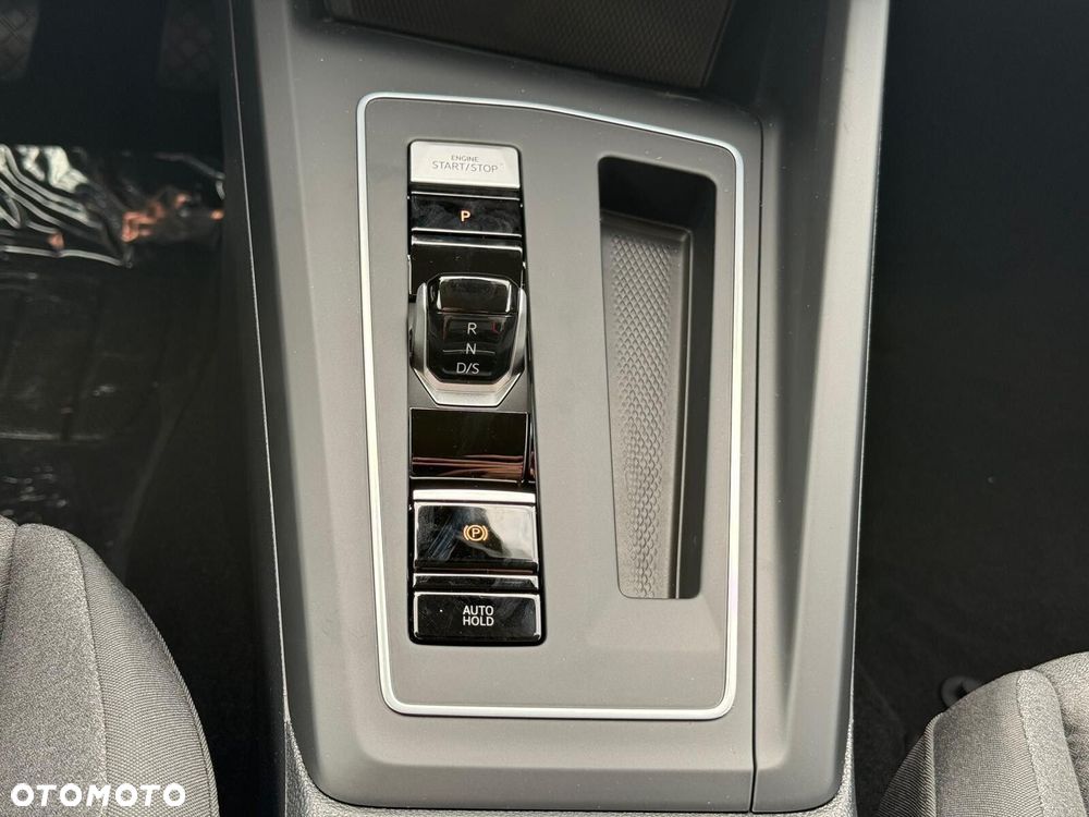 Volkswagen Golf Variant - 14