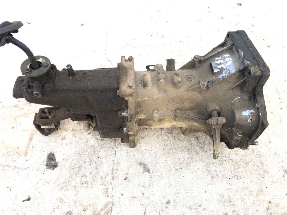 SKRZYNIA BIEGÓW  SUZUKI SAMURAI samochód terenowy otwarty (SJ_) 1988 - 2004 1.3 Napęd na - 2