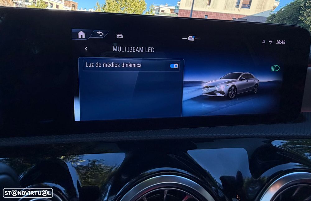 Mercedes-Benz A 180 Limousine d AMG Line Aut. - 36