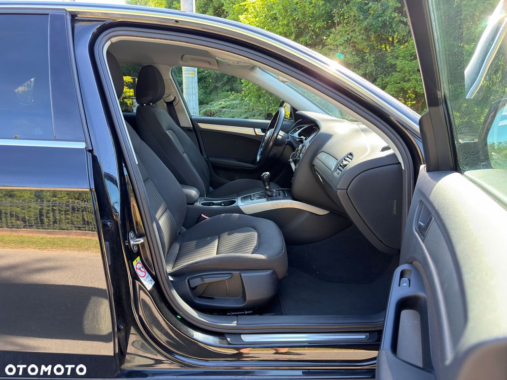 Audi A4 Limousine 1.8 TFSI Ambiente - 8