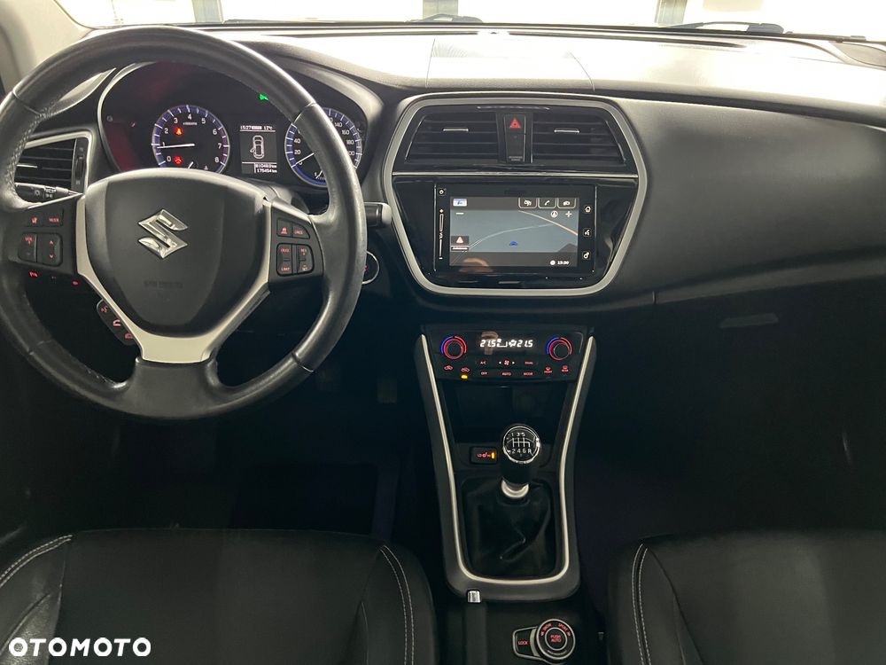 Suzuki SX4 S-Cross 1.4 Boosterjet Allgrip Comfort+ - 24