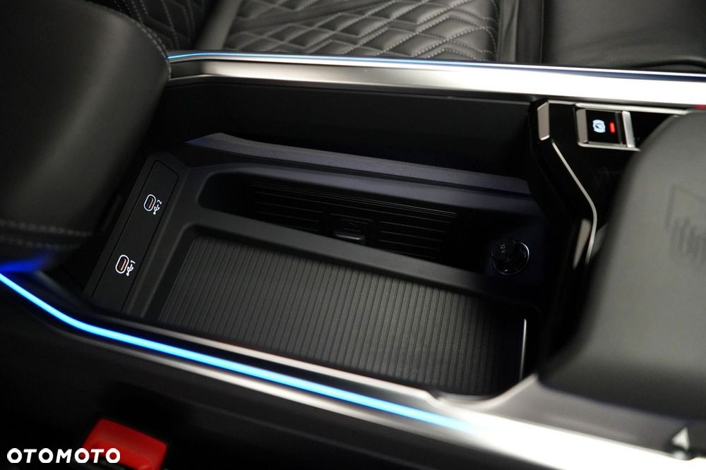 Audi SQ8 e-tron - 29