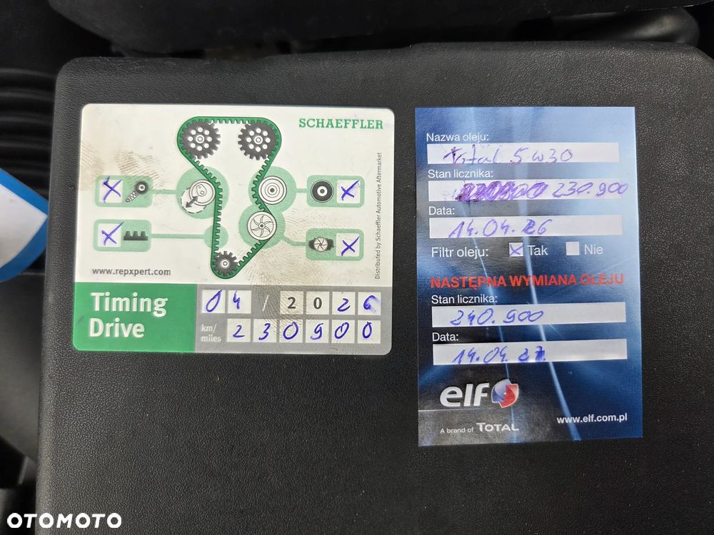 Ford Kuga 2.0 TDCi 4x4 Titanium - 27