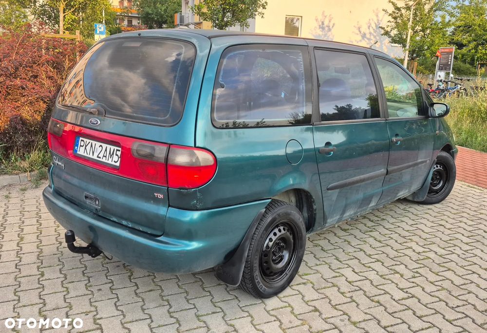Ford Galaxy 1.9 TDI GLX - 3