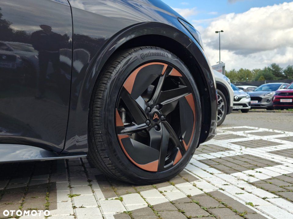 Cupra Born - 6