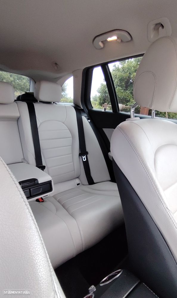 Mercedes-Benz C 250 (BlueTEC) d Station 7G-TRONIC - 24