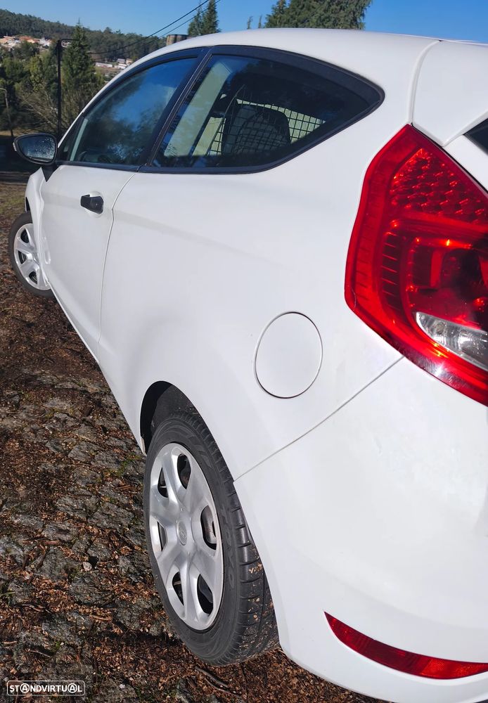 Ford Fiesta 1.4 TDCI Trend - 8
