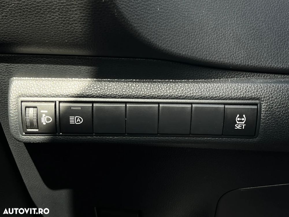 Toyota Corolla - 19