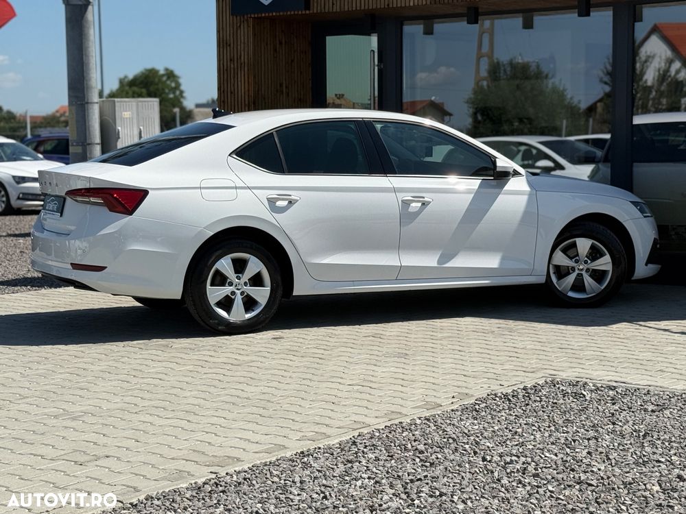 Skoda Octavia Combi 2.0 TDI Ambition - 3