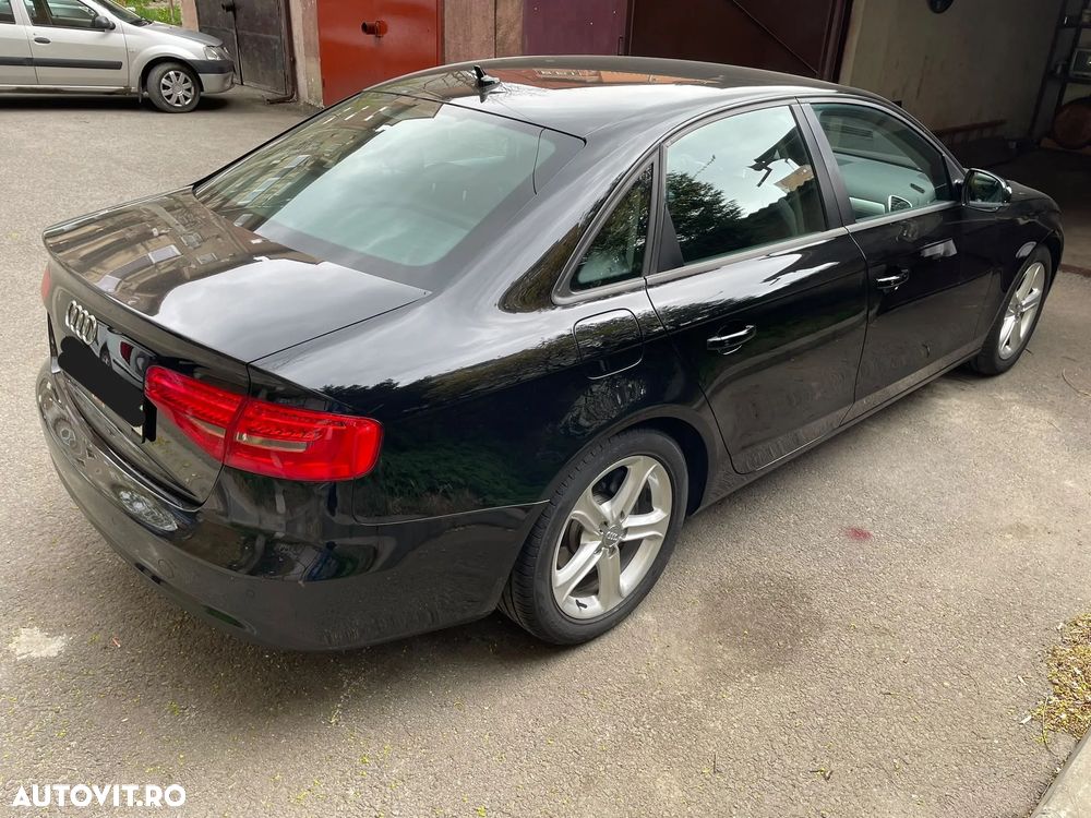 Audi A4 Limuzina 2.0 TDI - 5