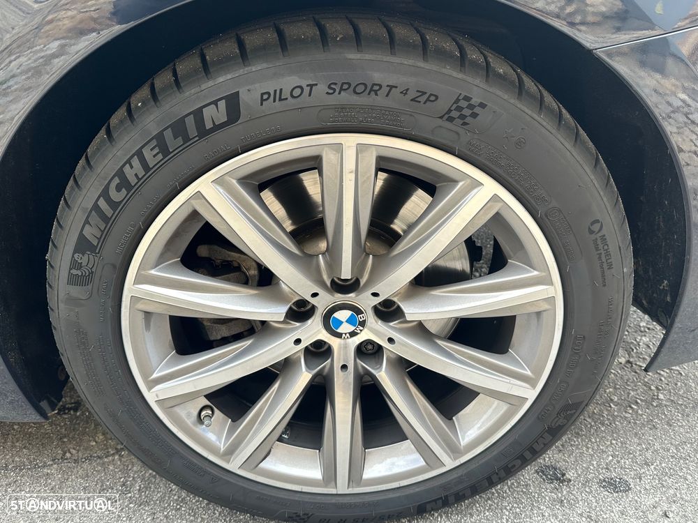 BMW 530 d Auto - 2