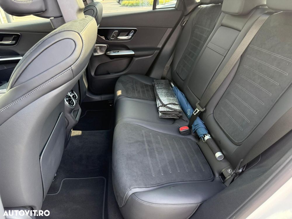 Mercedes-Benz GLC 300 e 4MATIC - 15