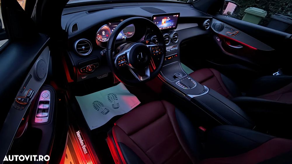 Mercedes-Benz GLC Coupe 300 d 4Matic 9G-TRONIC AMG Line Plus - 13