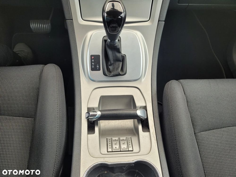 Ford S-Max 2.3 Titanium - 13