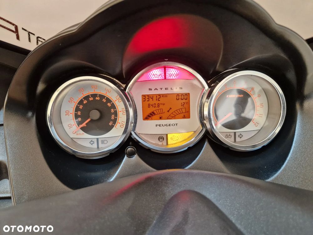 Peugeot Satelis - 7