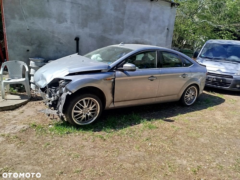 Ford Mondeo 2.0 Ghia Executive - 2
