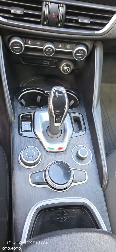 Alfa Romeo Giulia 2.0 Turbo Super - 3