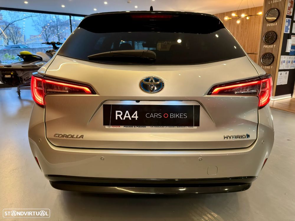 Toyota Corolla SW - 9