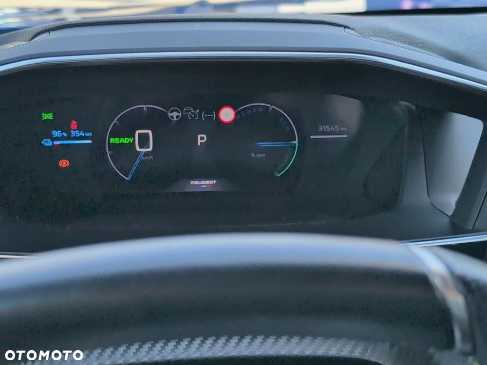 Peugeot 2008 - 23