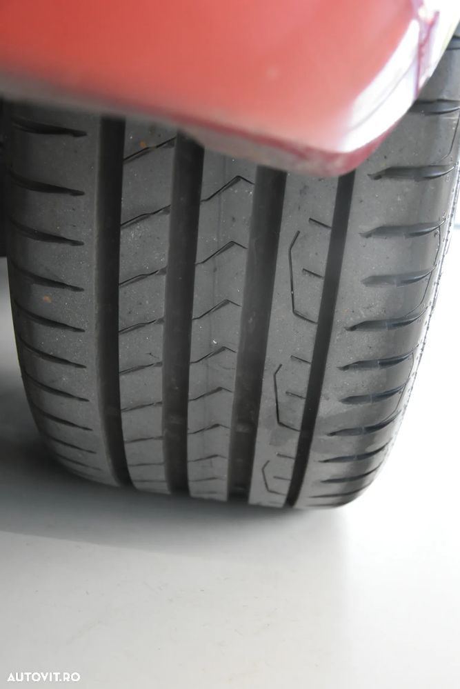 Volkswagen Golf 1.6 TDI DPF Style - 24