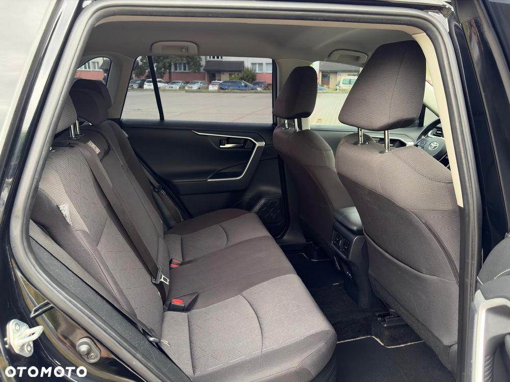 Toyota RAV4 2.5 Hybrid Active 4x2 - 24