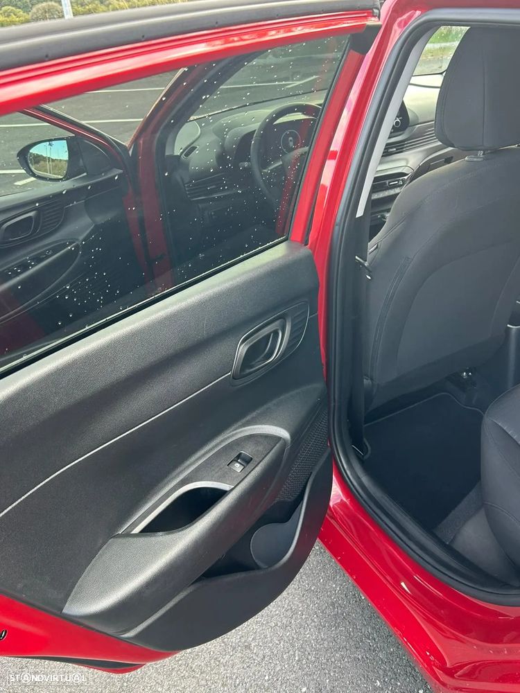 Hyundai i20 1.0 T-GDI Style DCT - 10