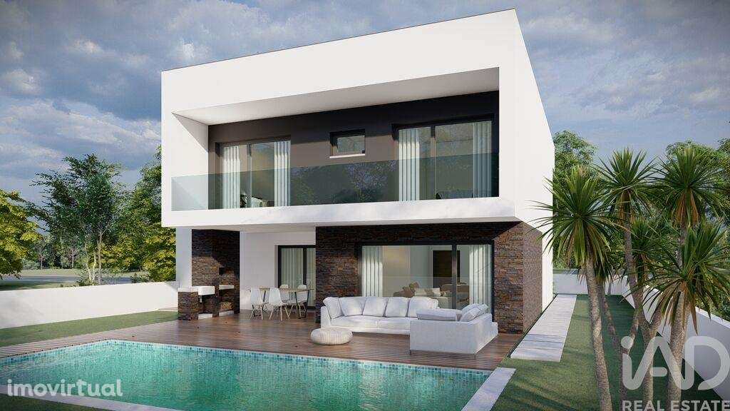 Casa / Villa T4 em Fernão Ferro de 180,00 m2 - Grande imagem: 3/7