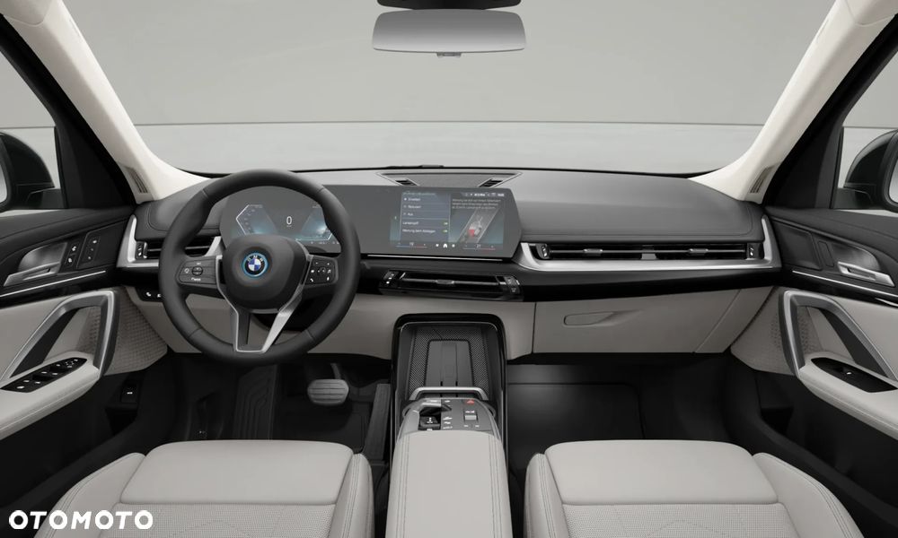 BMW iX1 eDrive20 66.5kWh xLine - 9