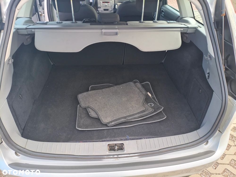 Ford Focus 1.8 TDCi Titanium - 18