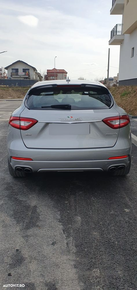 Maserati Levante S Q4 GranSport - 4