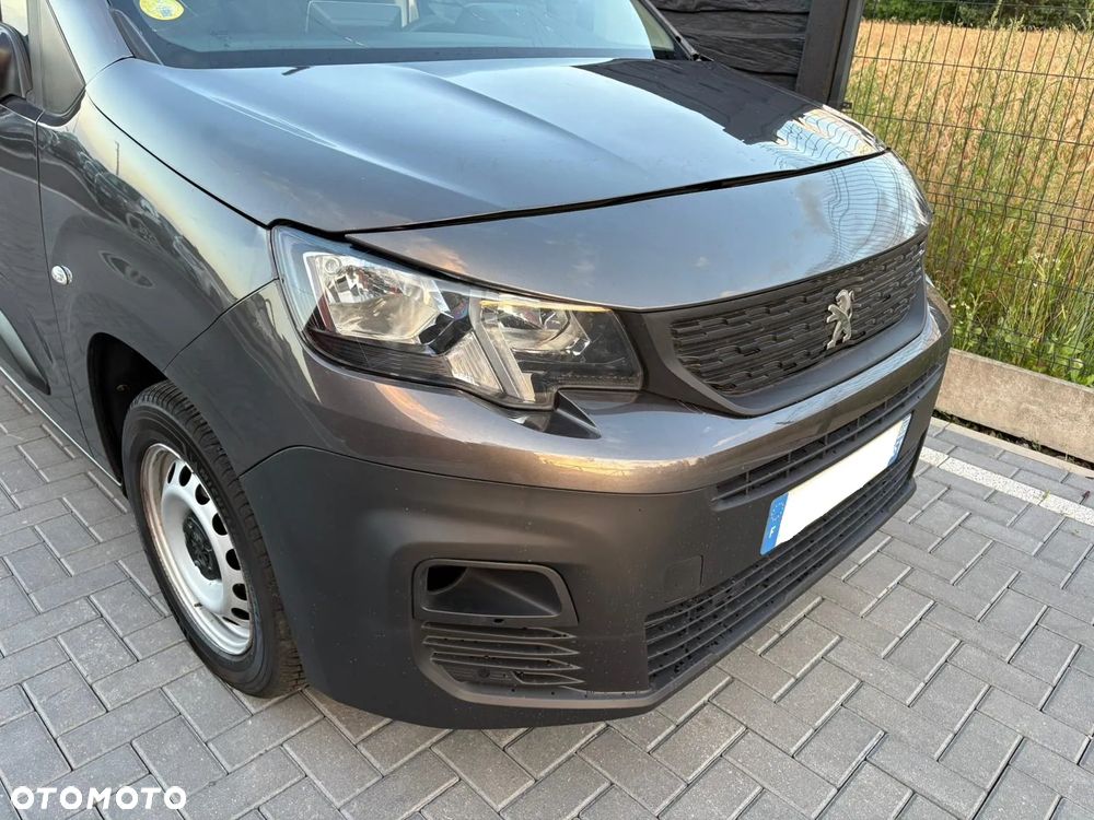 Peugeot Partner _ AUTOMAT _ 1.5 BleuHDI 130KM _ Full Wersja - 24