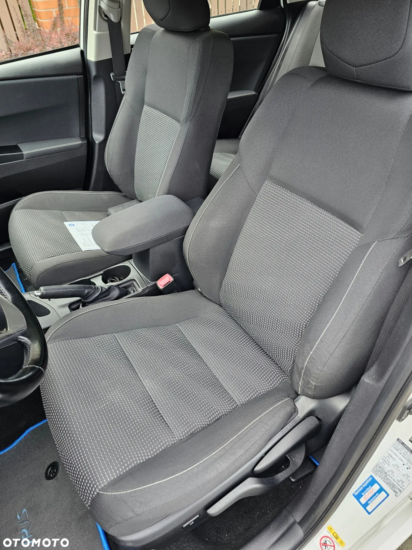 Toyota Auris 1.8 HSD Prestige NAVI - 14