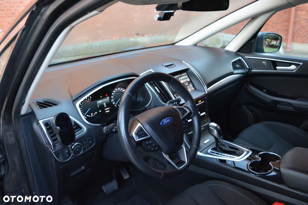 Ford S-Max 2.0 TDCi Titanium PowerShift - 11