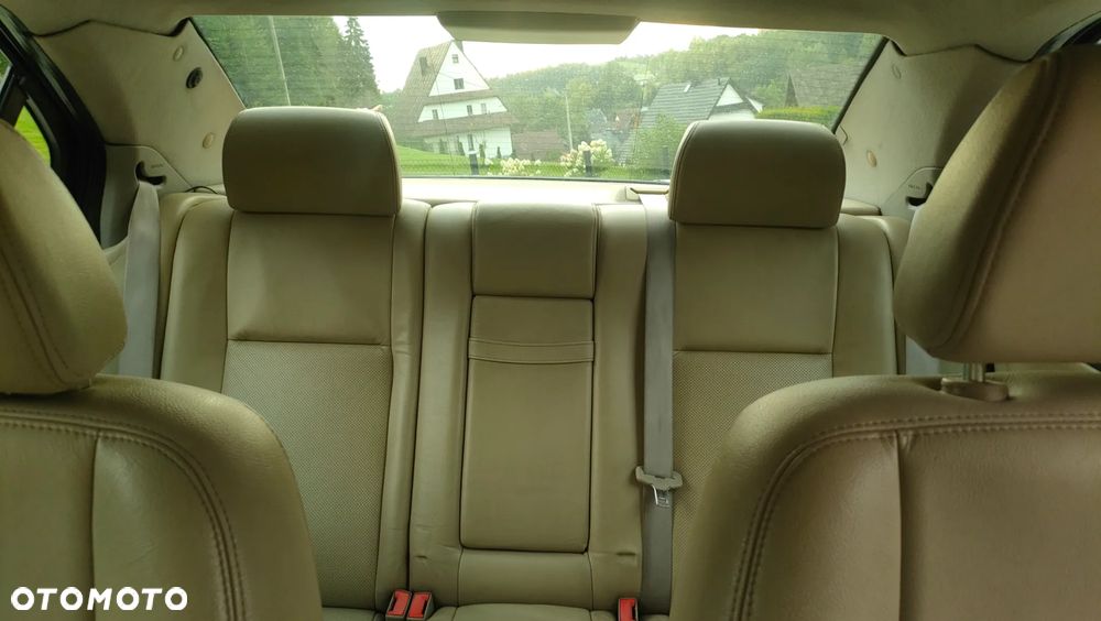 Ford Mondeo - 13