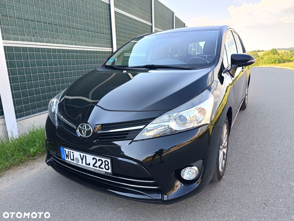Toyota Verso 1.6 Premium - 7