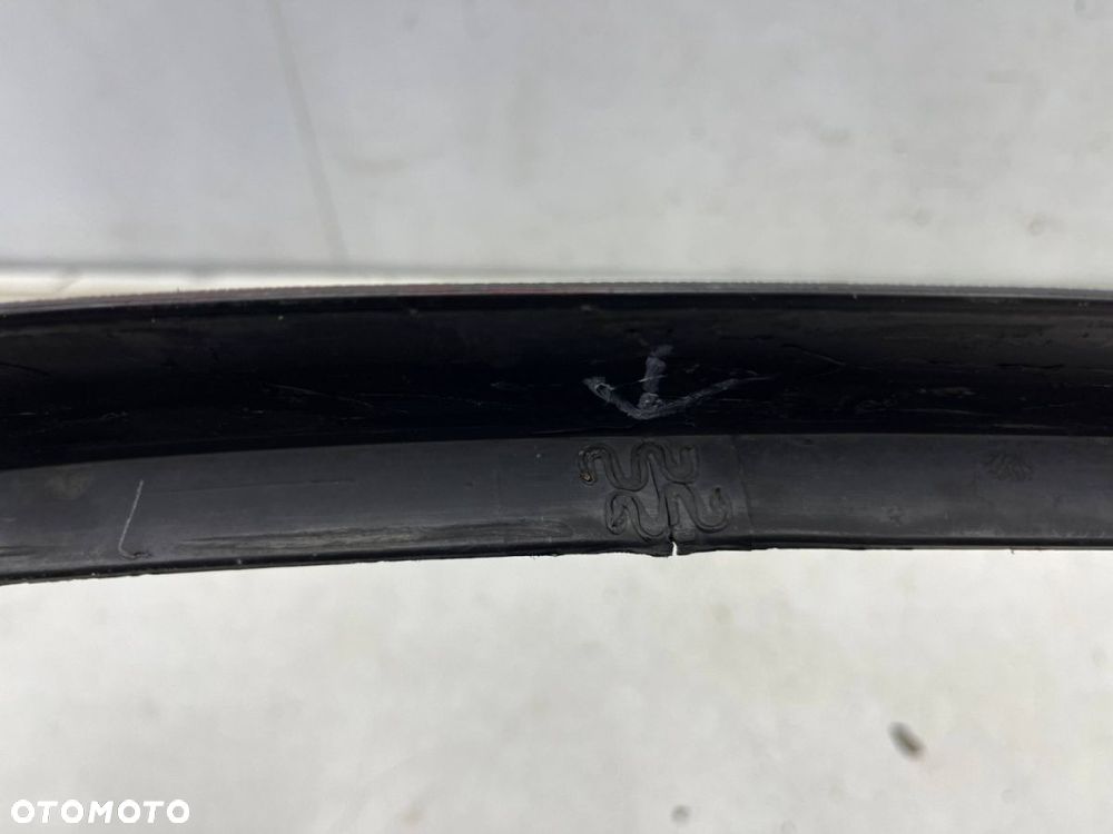 Listwa Mercedes GLC I w253 x253 15-19r. lewy przedni rant nadkola błotnika nakładka - 14