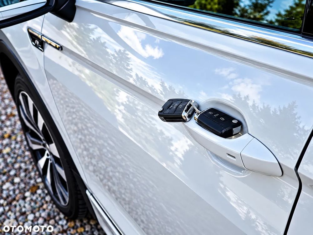 Volkswagen Tiguan - 13