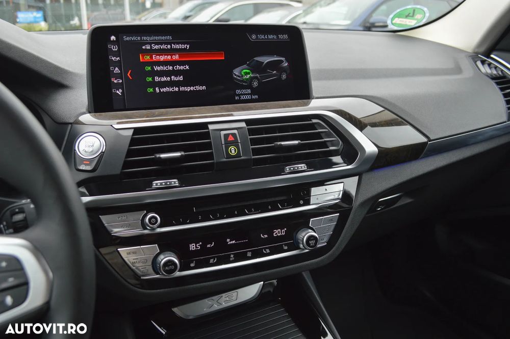 BMW X3 xDrive30i Aut. Luxury Line - 26