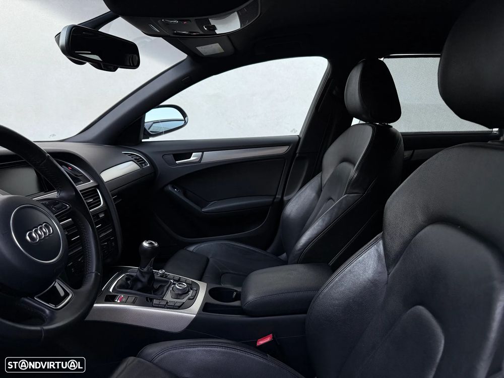 Audi A4 Avant 2.0 TDI Business Line S-line - 27