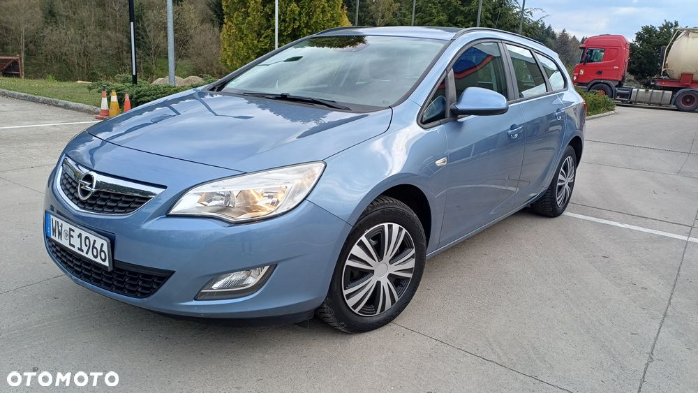 Opel Astra 1.4 Turbo - 1