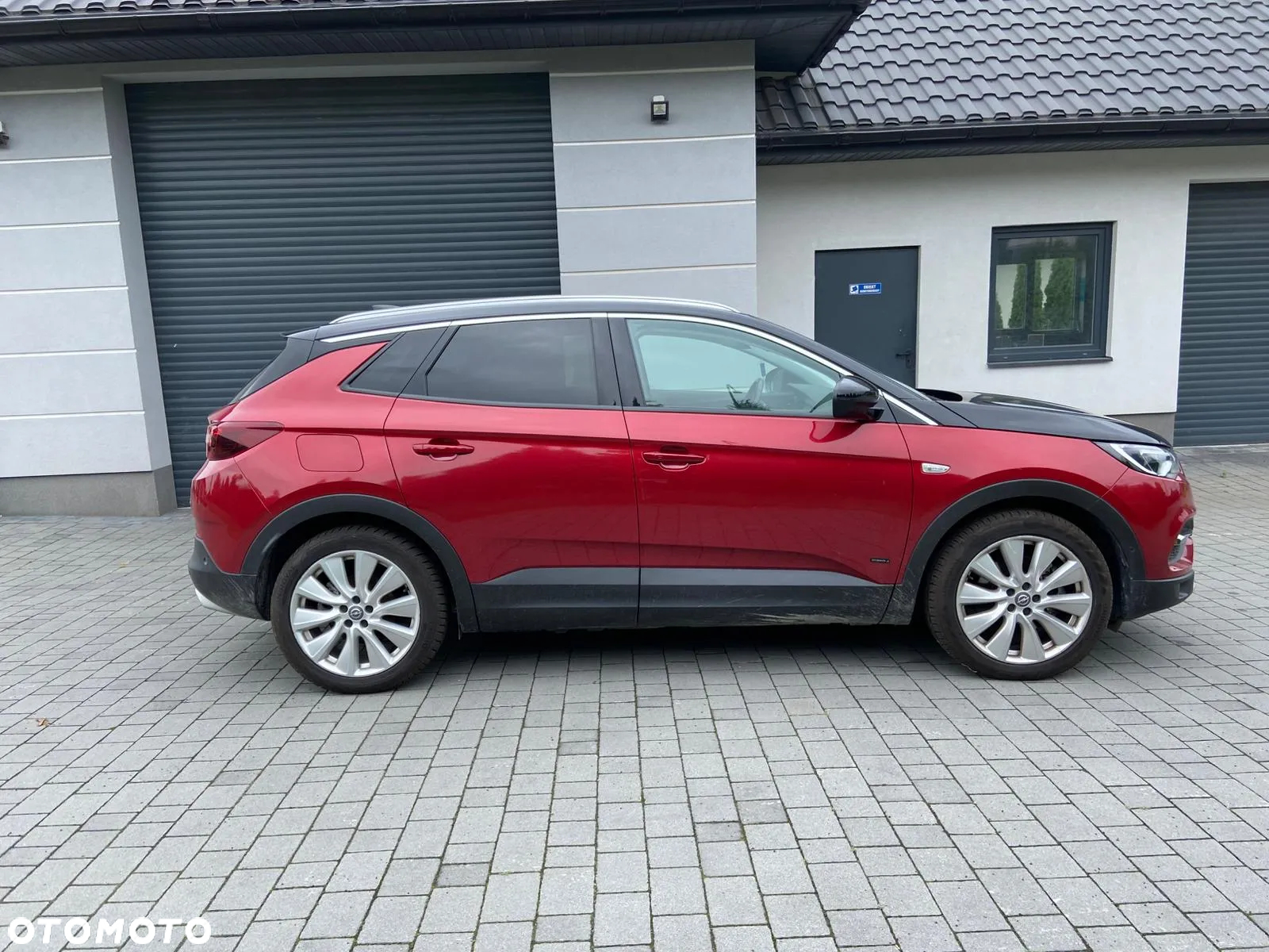 Opel Grandland X Plug-in-Hybrid4 1.6 DI Start/Stop Ultimate - 4